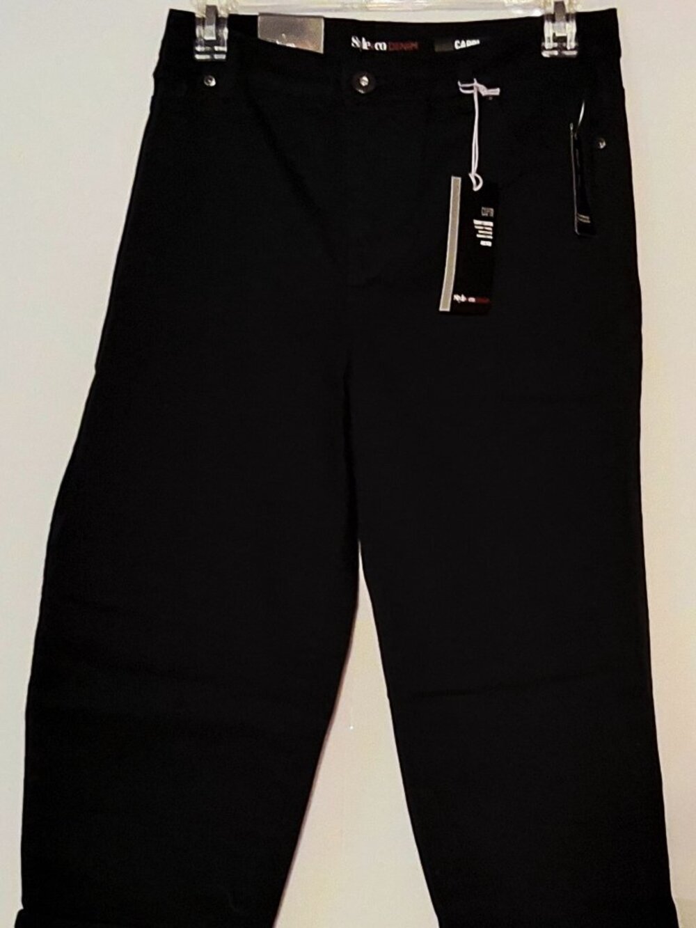 Style & Co. Denim Tummy Control Mid-Rise Capri Black Jeans